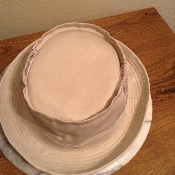 Men Hat - Picture 5 of 7